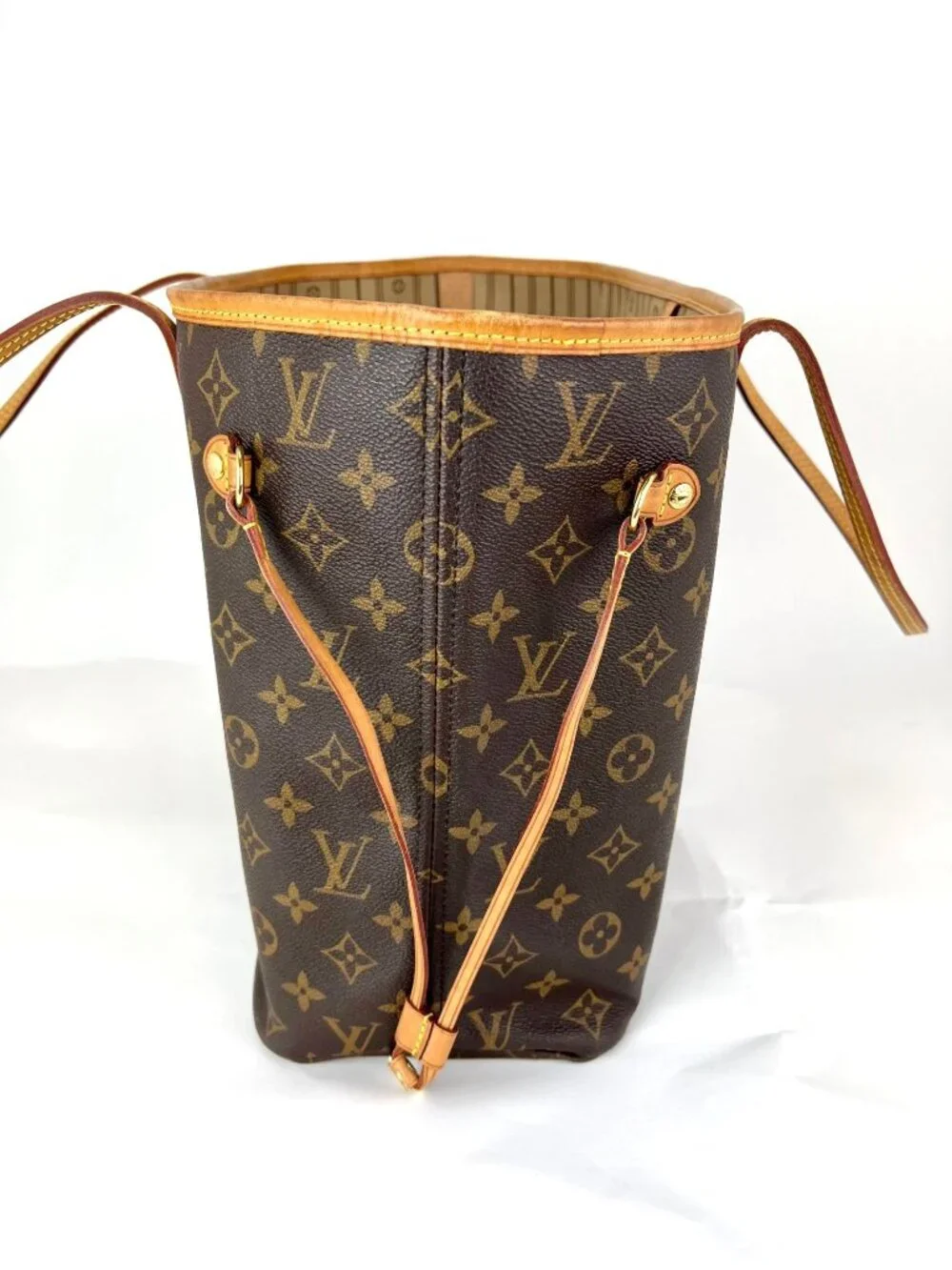 Louis Vuitton Neverfull MM Monogram Canvas Tote Bag